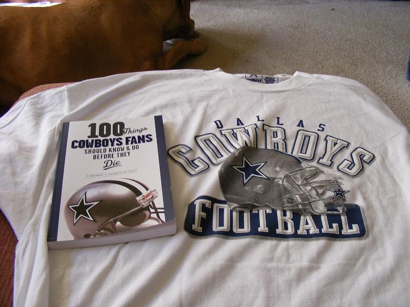 DSCF3918.JPG - A shirt and book for dad
