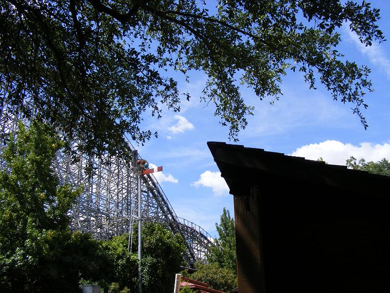 DSCF2488.JPG - The Texas Giant off in the distance